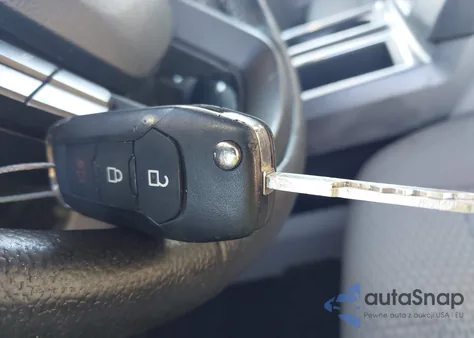 2015 Ford F-150 Xlt z USA, uszkodzony, nr VIN 1FTEW1C83FKD13262